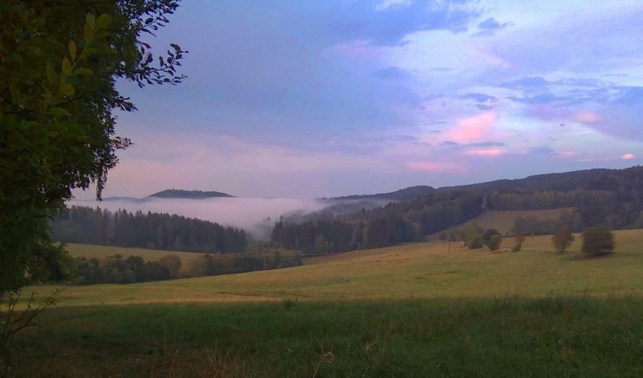 Pokojíky na Větrné Malsin Exterior foto